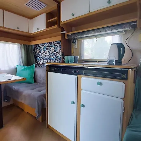 Surf Przyczepa キャンプ場